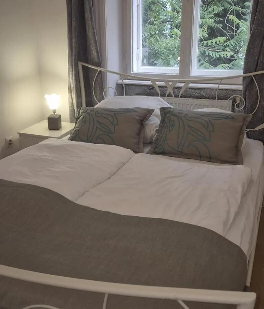 Spacious & Central 2Br Apt Ideal For Long Stays ウィーン